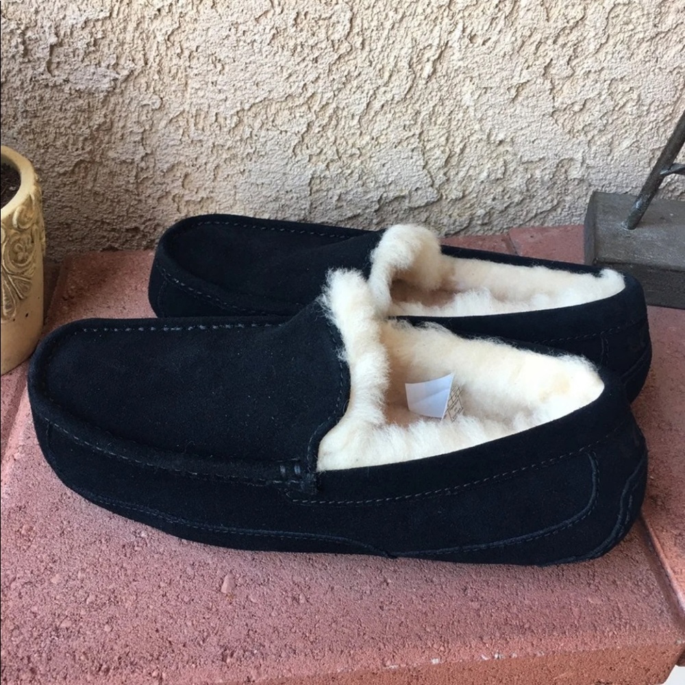 Ugg slippers 8